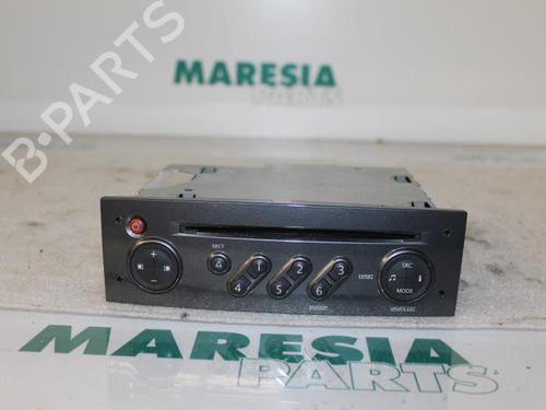 Used Radio RENAULT CLIO III (BR0/1, CR0/1) 1.2 16V (BR0P, CR0P) (101 hp) 31461653