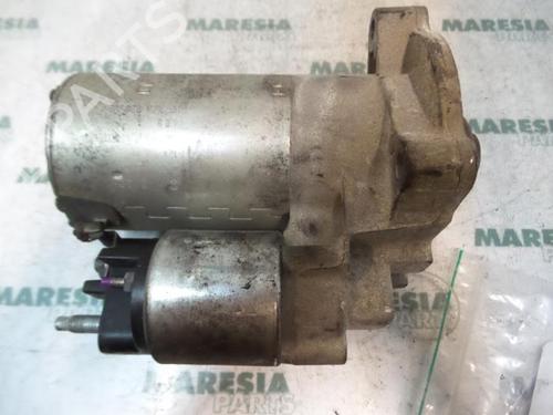 Used Starter PEUGEOT 206 Hatchback (2A/C) 1.4 i (75 hp) 31504546