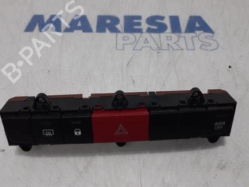 Used Warning switch CITROËN JUMPER II Van 2.2 HDi 130 (130 hp) 31474195