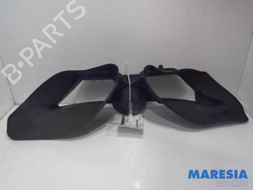 Used Pipe RENAULT CAPTUR I (J5_, H5_) 1.2 TCe 120 (118 hp) 31445080