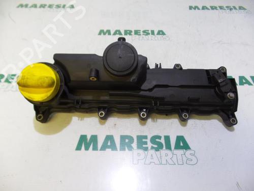 Used Valve cover RENAULT MEGANE II Estate (KM0/1_) 1.5 dCi (KM16) (103 hp) 31488895