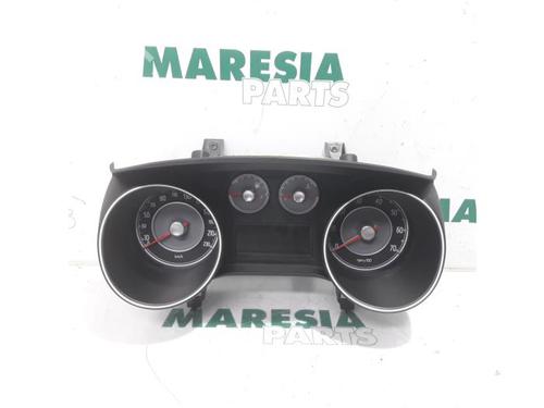 Used Instrument cluster FIAT PUNTO (199_) 1.3 D Multijet (84 hp) 31441589