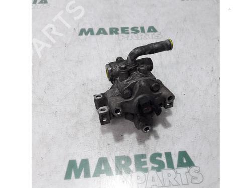 Used Steering pump FIAT DUCATO Van (250_) 100 Multijet 2,2 D (100 hp) 31465437