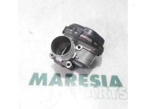 Used Throttle body Throttle body PEUGEOT 308 SW II (LC_, LJ_, LR_, LX_, L4_) 1.6 BlueHDi 120 (120 hp) 31477251 31477251