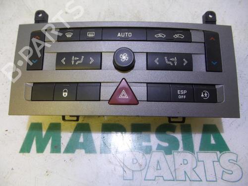 Used Climate control PEUGEOT 407 SW (6E_, 6D_) 2.0 16V (140 hp) 31504556