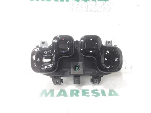 Used Climate control FIAT PANDA (312_, 319_) 0.9 (312PXN1A, 312PXN11) (80 hp) 31510479