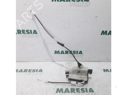 electronic-module-peugeot-2008-i-cu_-2013-31519236 main image