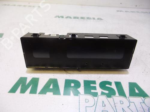 electronic-module-renault-scenic-i-mpv-ja01_-fa0_-1999-2000-2001-2002-2003-2004-2005-2006-2007-2008-2009-2010-31398013 main image