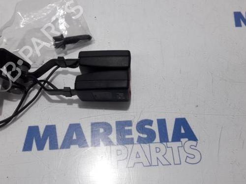 Used Seat buckle CITROËN C5 III (RD_) 1.6 HDi 110 (RD9HZC) (109 hp) 31495294