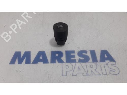 kombi-kontakt-stilkkontakt-renault-megane-iv-hatchback-b9amn_-2015-31455515 main image