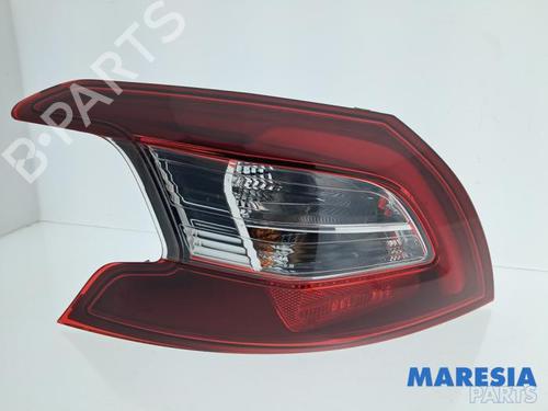 Used Left taillight Left taillight PEUGEOT 308 II (LB_, LP_, LW_, LH_, L3_) 1.6 THP 125 (125 hp) 33432821 33432821