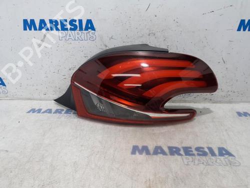 Used Right taillight PEUGEOT 208 I (CA_, CC_) 1.2 VTI 82 (82 hp) 31466167