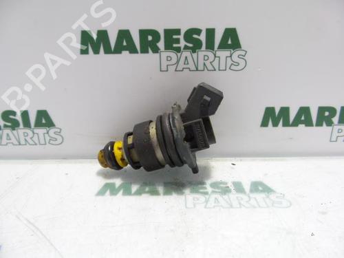 Used Injector CITROËN XANTIA (X1_, X2_) 3.0 i 24V (190 hp) 31536255
