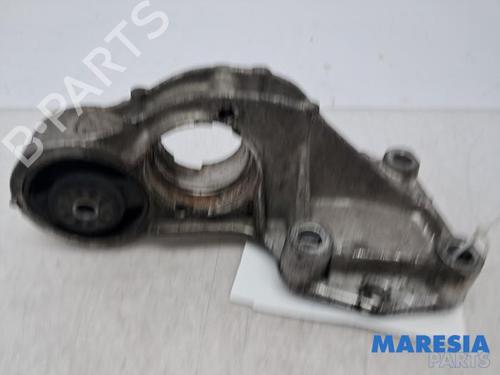 Used Gearbox mount Gearbox mount PEUGEOT 206 CC (2D) 1.6 16V (2DNFUF, 2DNFUR) (109 hp) 35820727 35820727