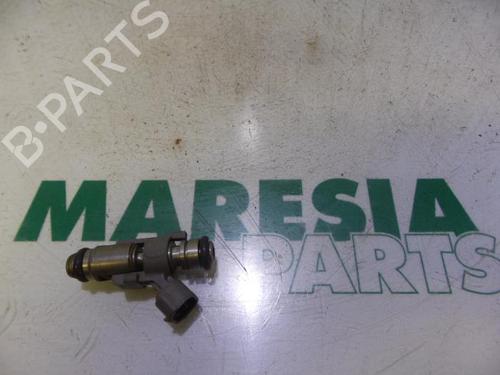Used Injector PEUGEOT 206 SW (2E/K) 1.4 16V (88 hp) 31395318