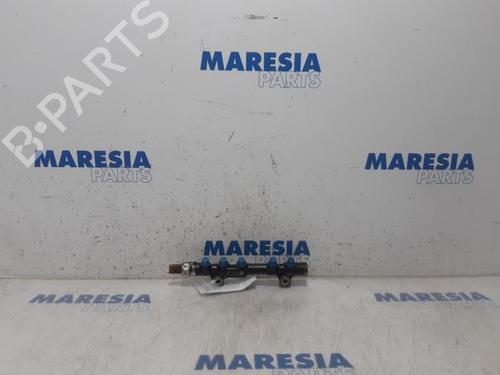 Used Injection rail PEUGEOT 308 SW II (LC_, LJ_, LR_, LX_, L4_) 1.6 BlueHDi 120 (120 hp) 31503484