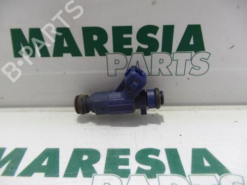 injector-peugeot-206-hatchback-2ac-1998-1999-2000-2001-2002-2003-2004-2005-2006-2007-2008-2009-2010-2011-2012-31526337 main image