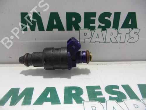 injector-renault-megane-scenic-ja01_-1996-1997-1998-1999-2000-2001-31504513 main image