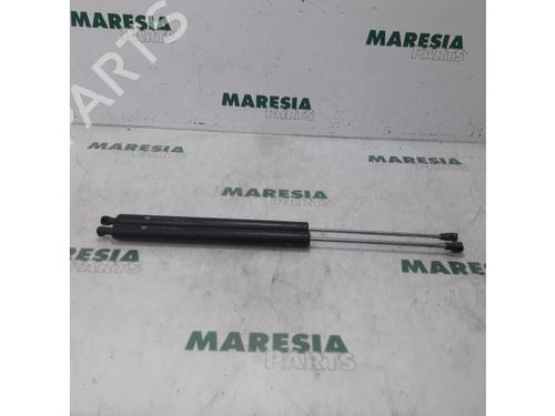 Used Tailgate lift support CITROËN BERLINGO MULTISPACE (B9) 1.6 HDi 90 (90 hp) 31503091