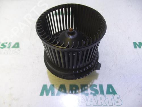 Used Heater blower motor PEUGEOT 207 SW (WK_) 1.6 HDi (109 hp) 31510038