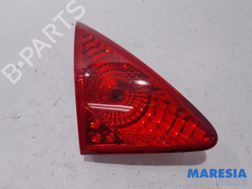 left-taillight-peugeot-3008-i-mpv-0u_-2009-2010-2011-2012-2013-2014-2015-2016-2017-31451284 main image