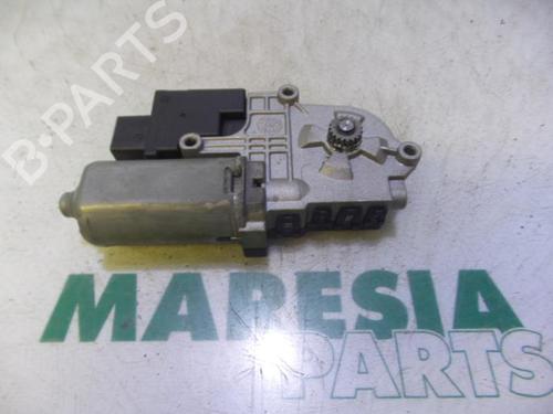 Used Sunroof engine PEUGEOT 308 SW I (4E_, 4H_) 1.6 HDi (114 hp) 31463223