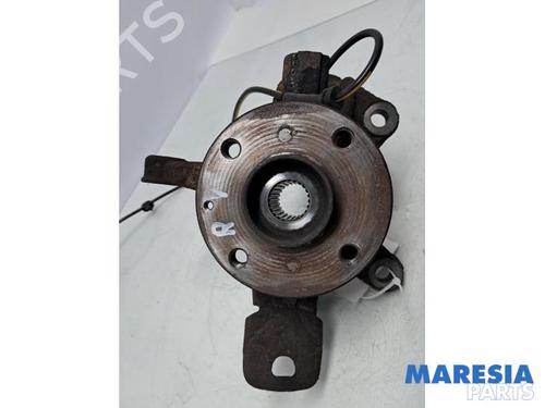 Used Right front steering knuckle PEUGEOT 107 (PM_, PN_) 1.0 (68 hp) 31412972