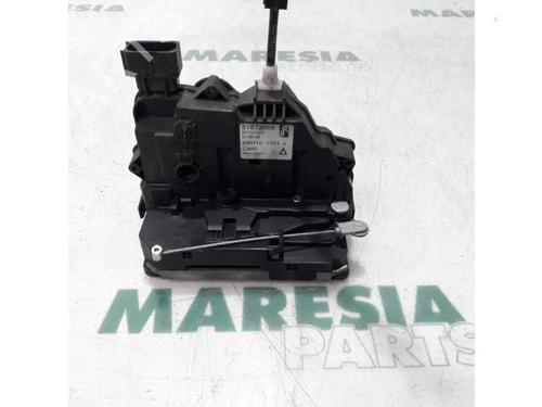 Used Electronic module FIAT PUNTO EVO (199_) 1.3 D Multijet (84 hp) 31422866