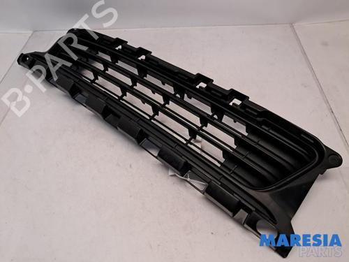 Used Grille Grille 31388753 31388753