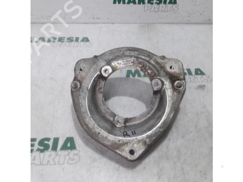 Used Right front suspension arm CITROËN C5 III Break (RW_) 2.0 HDi (136 hp) 31440168