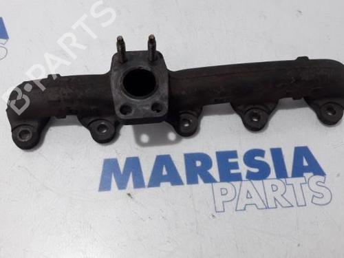 Used Exhaust manifold PEUGEOT 5008 (0U_, 0E_) 1.6 HDi (112 hp) 31522331