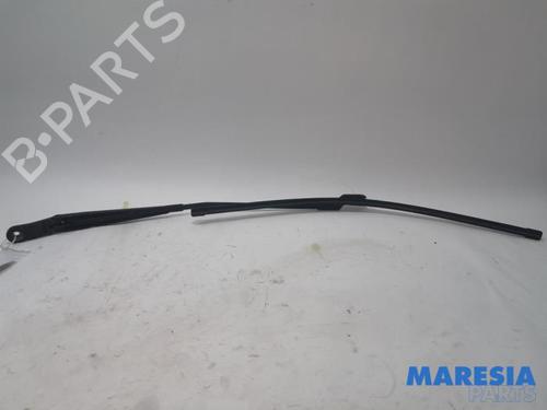 front-windshield-wiper-arm-peugeot-5008-0u_-0e_-2009-2010-2011-2012-2013-2014-2015-2016-2017-31486629 main image