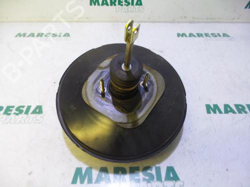 Used Servo brake RENAULT LAGUNA II (BG0/1_) 2.0 16V (BG00, BG0K, BG0P, BG0W) (135 hp) 31413846