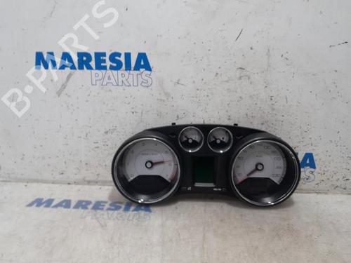 Used Instrument cluster PEUGEOT 308 I (4A_, 4C_) 1.6 16V (150 hp) 31523587