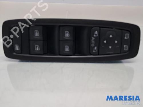 Comutador RENAULT MEGANE IV Hatchback (B9A/M/N_) 1.2 TCe 130 (B9MR) (130 hp) 31510726