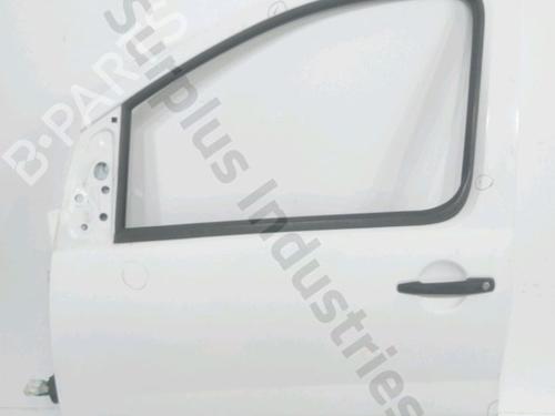 left-front-door-citroen-jumpy-ii-van-2007-2008-2009-2010-2011-2012-2013-2014-2015-2016-31955299 main image