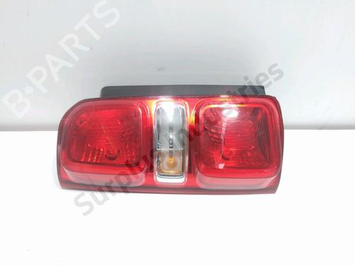 Used Left taillight Left taillight PEUGEOT EXPERT Van (V_) 1.6 BlueHDi 115 (115 hp) 33300966 33300966