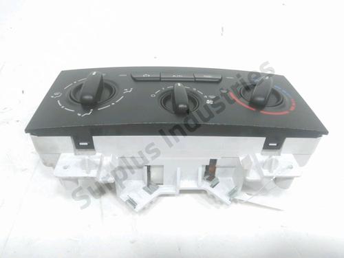 Used Climate control Climate control CITROËN BERLINGO Box Body/MPV (B9) 1.6 HDi 90 (90 hp) 33866994 33866994