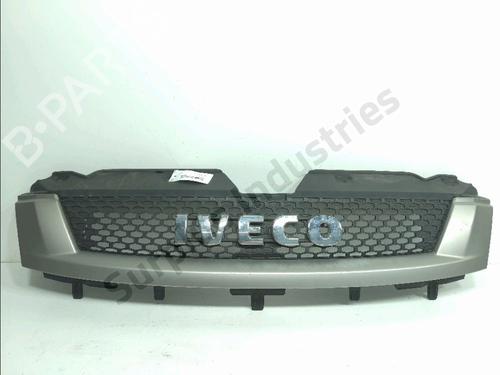 Used Grille Grille 38008409 38008409