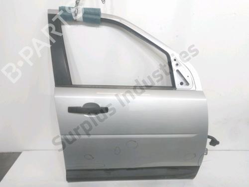 left-front-door-land-rover-freelander-2-l359-2006-2007-2008-2009-2010-2011-2012-2013-2014-2015-32977291 main image