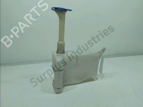 Used Windscreen washer tank Windscreen washer tank 39547901 39547901