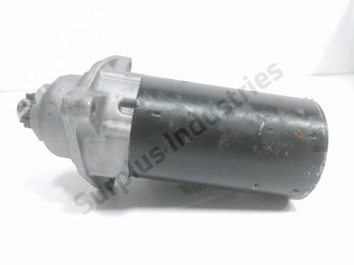 Startmotor VW TRANSPORTER T4 Bus (70B, 70C, 7DB, 7DK, 70J, 70K, 7DC, 7DJ) 2.5 TDI (102 hp) 31954113