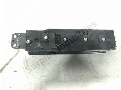 Right front window switch MERCEDES-BENZ VIANO (W639) CDI 2.2 (639.711, 639.713, 639.811, 639.813, 639.815) | BP34616044I26 - Image 2