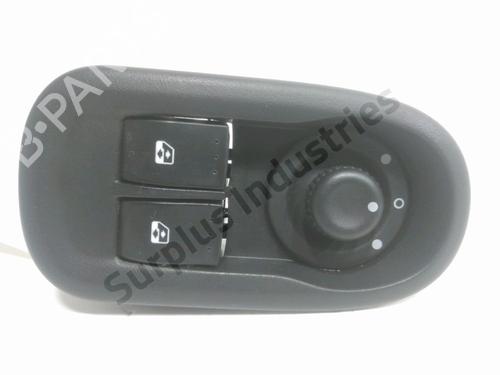 left-front-window-switch-renault-master-iii-van-fv-2010-31955410 main image