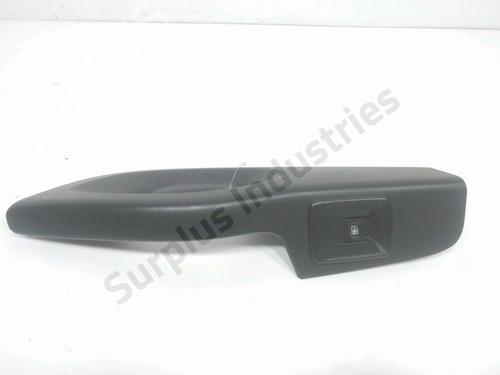 Used Right front window switch Right front window switch 33191353 33191353