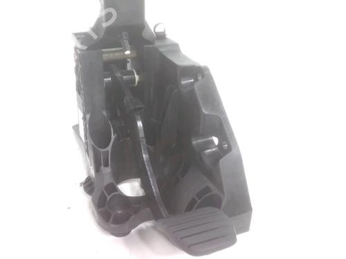 Rempedaal Rempedaal RENAULT TRAFIC III Van (FG_) 1.6 dCi 120 (FGMB, FGMC) (120 hp) 34713203 34713203