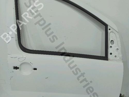 Used Right front door Right front door 38552898 38552898