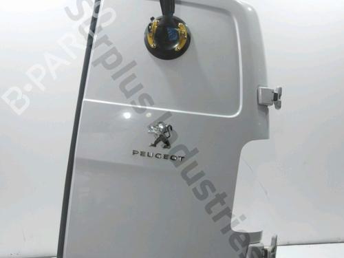 right-tailgate-peugeot-expert-van-v_-2016-33534729 main image