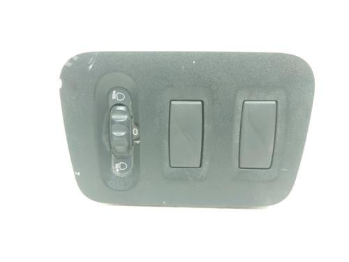 Used Headlight switch Headlight switch RENAULT MASTER III Van (FV) 2.3 dCi 100 FWD (FV0A, FV0B, FV0G, FV0K, FV0H) (101 hp) 35773262 35773262