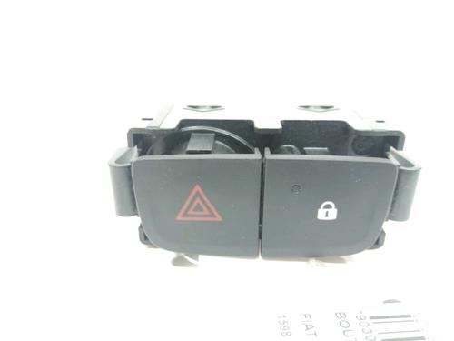 Bouton de warning FIAT TALENTO Van (296_) 1.6 D (121 hp) 32102793